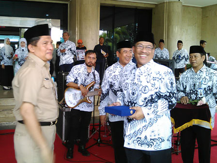 Pencarian PGRI Aceh Jaya - Persatuan Guru Republik Indonesia Cabang Aceh Jaya